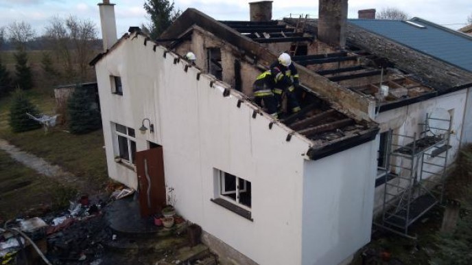 Przybysław - pożar poddasza w budynku mieszkalnym.